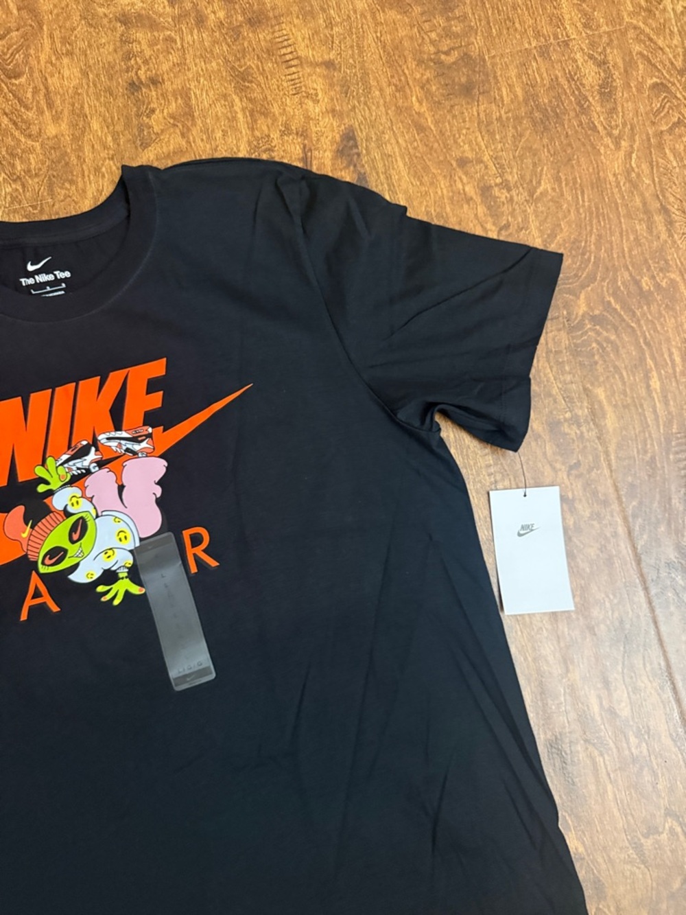 Nike Men’s Black Short Sleeve Tee with Orange Swoosh Multicolor Graphic Size L - Picture 4 of 16